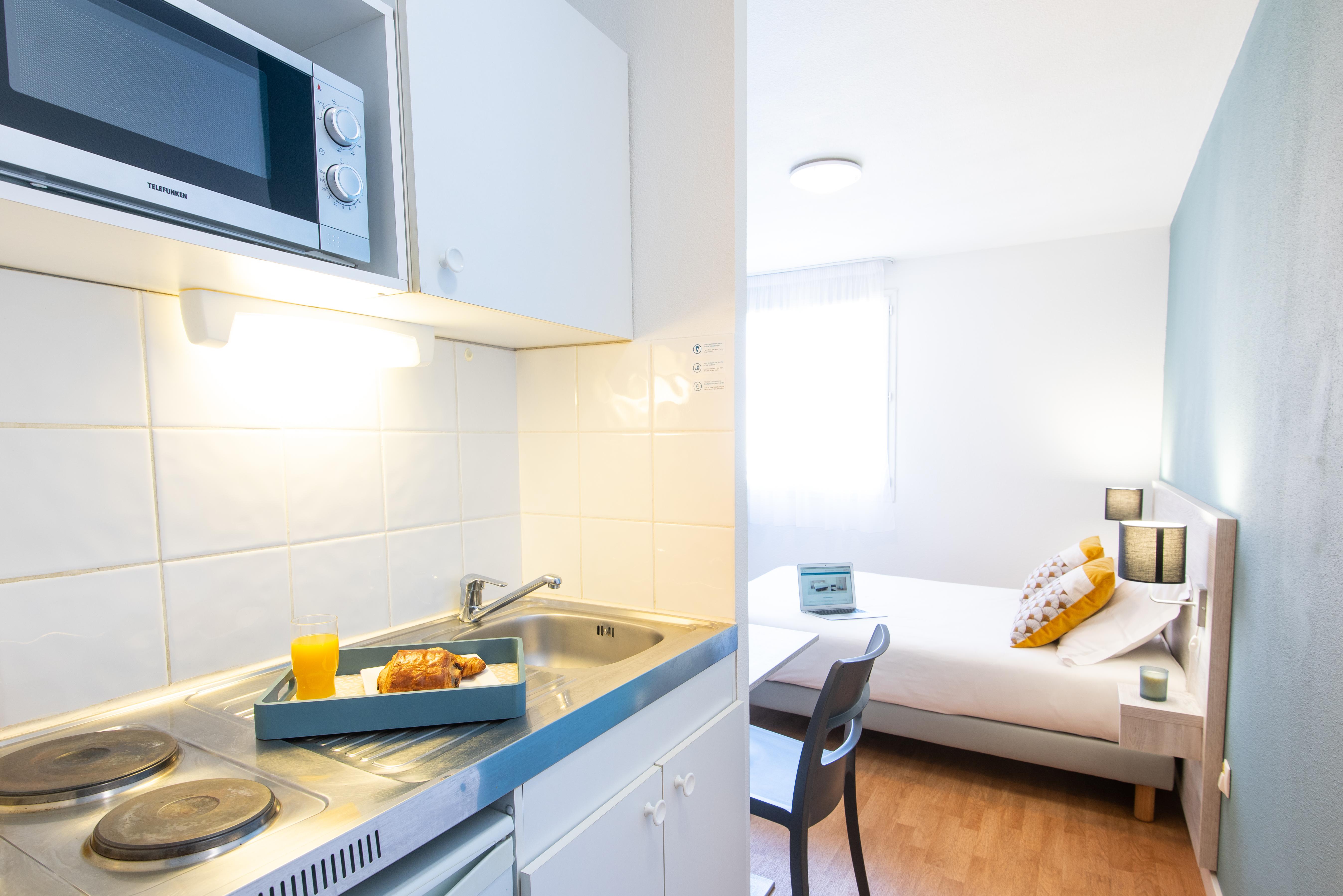 Comfort Aparthotel Aix Le Tholonet Exterior photo