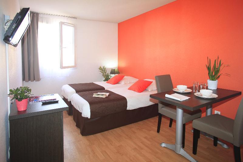 Comfort Aparthotel Aix Le Tholonet Exterior photo
